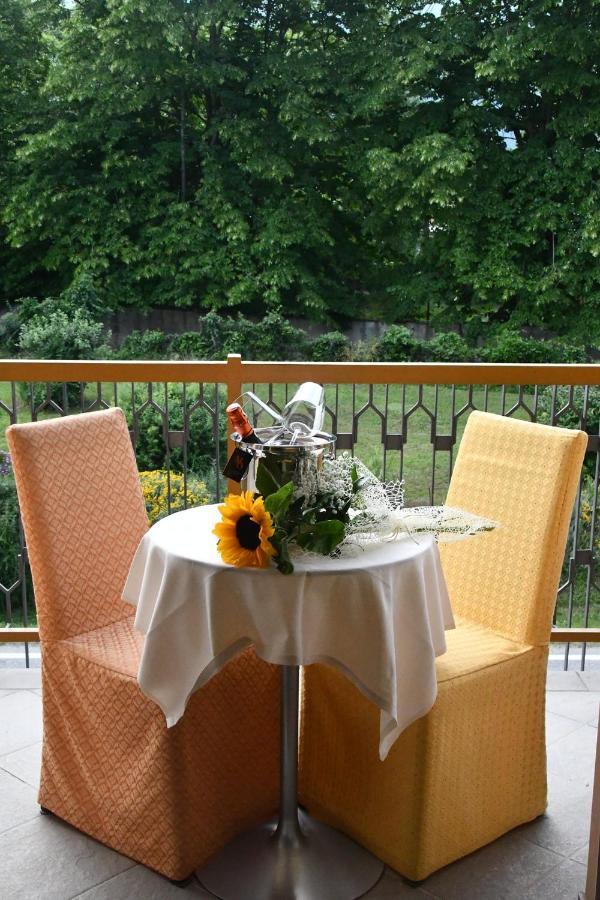 Caprice Hotel Avigliana Exterior foto
