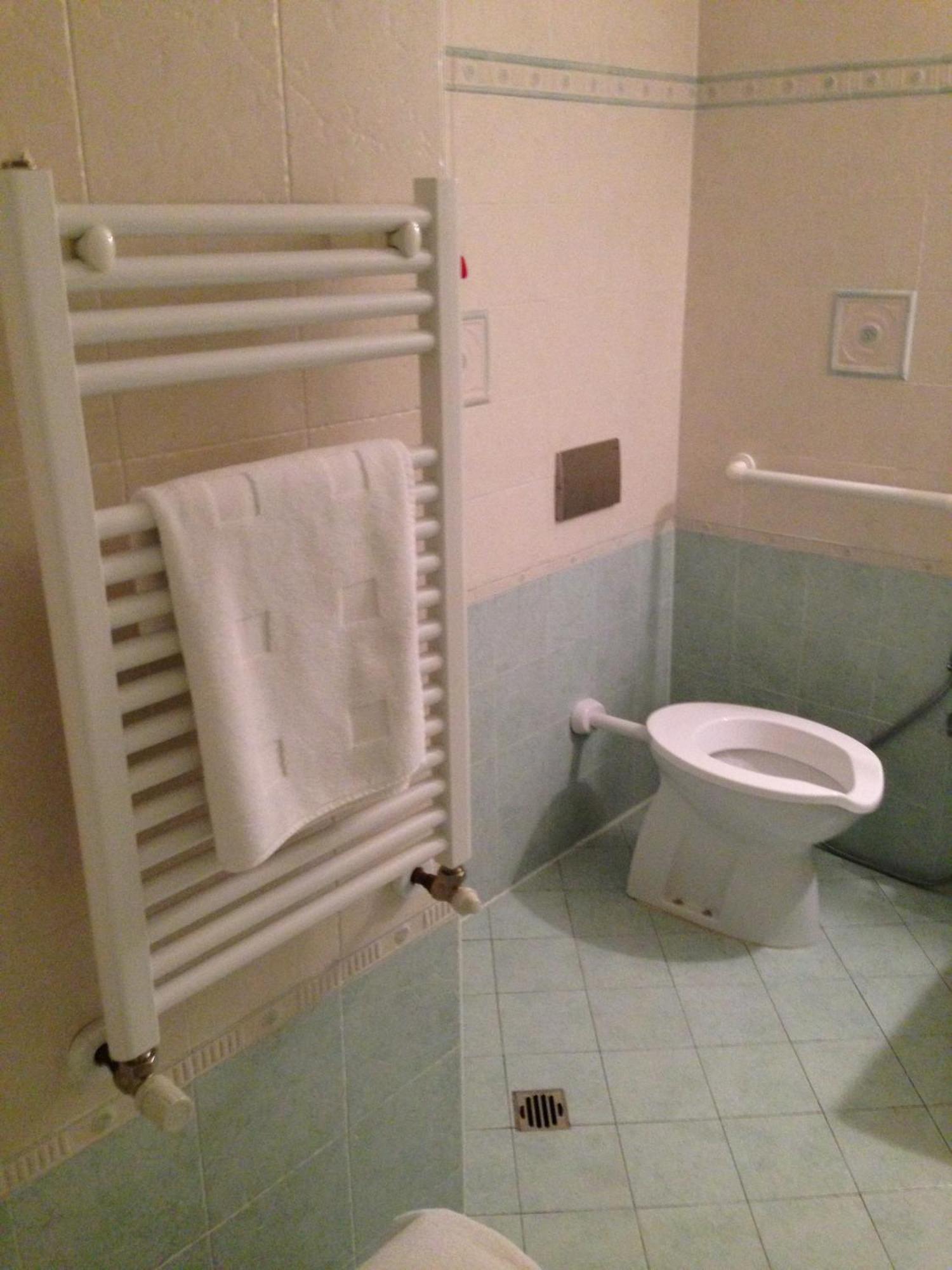 Caprice Hotel Avigliana Cameră foto